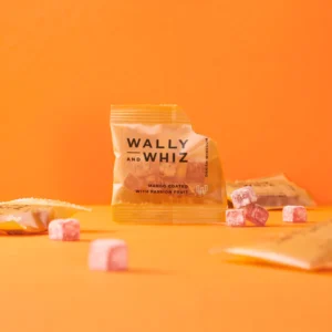 Wally and Whiz - MANGO MED PASSIONSFRUGT - 11G